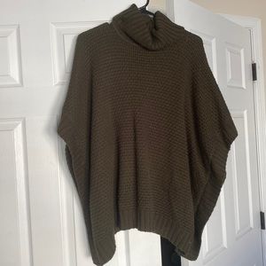 Dark Green Sweater - Poncho style